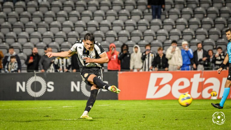 João Silva se destaca, mas Nacional da Madeira iguala com Santa Clara