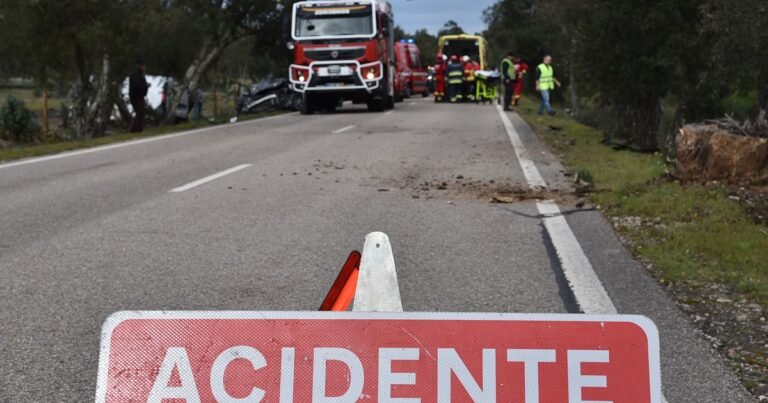 Accidente de motocicleta resulta em uma morte