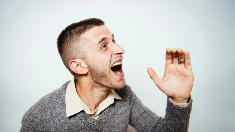 Um novo gel pode ajudar as pessoas a recuperarem a voz