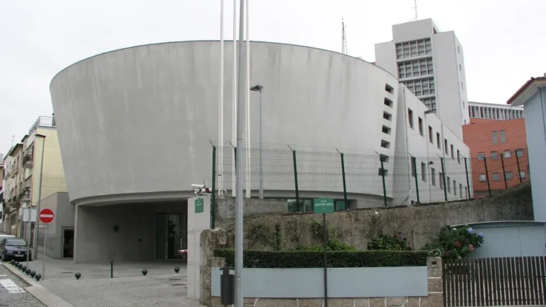 PJ revela novos detalhes sobre a detenção do advogado Paulo Topa