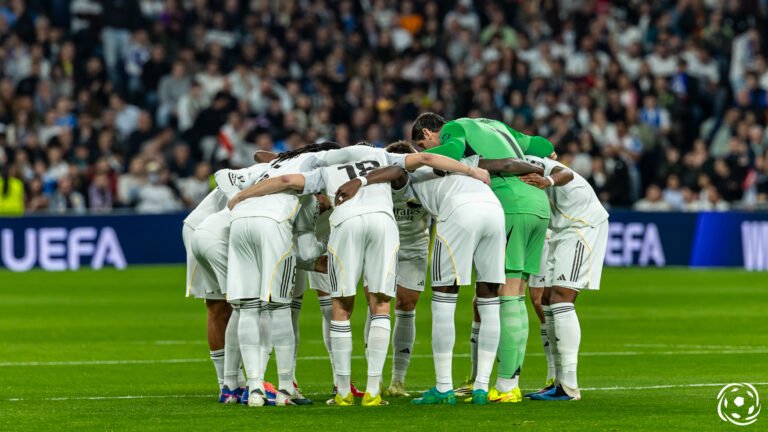 Real Madrid com punho de ferro: já foi solicitada a exclusão de membro a torcedor que efetuou a saudação nazista durante a partida contra o Benfica.