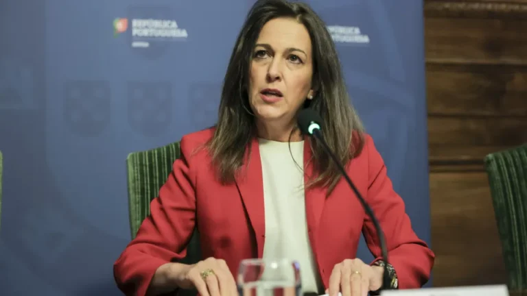 "Grande Investimento nos Guardas Prisionais"