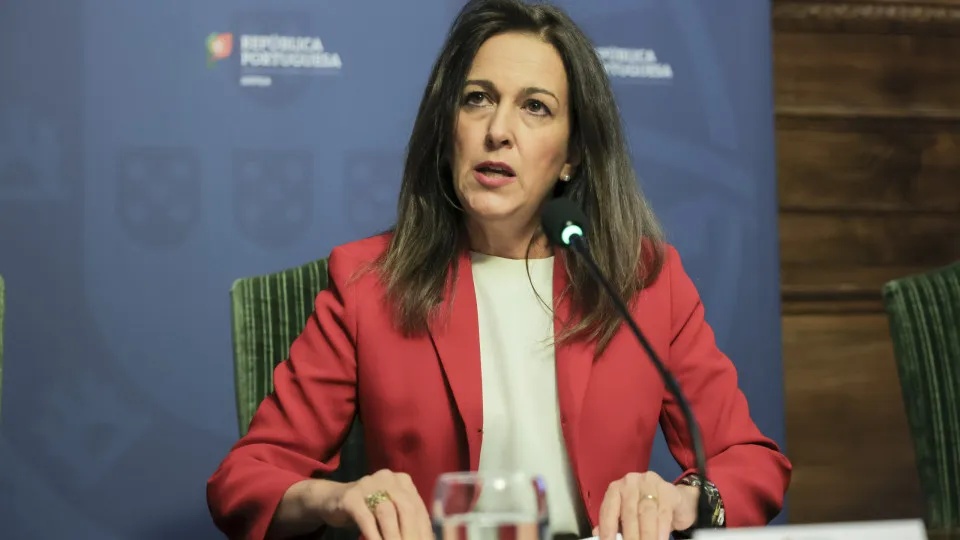 "Grande Investimento nos Guardas Prisionais"