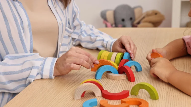 Uma vasta revisão científica testa terapias alternativas para o autismo