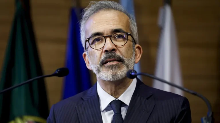 Governo se pronuncia sobre suposto envolvimento de português em homicídios nos EUA