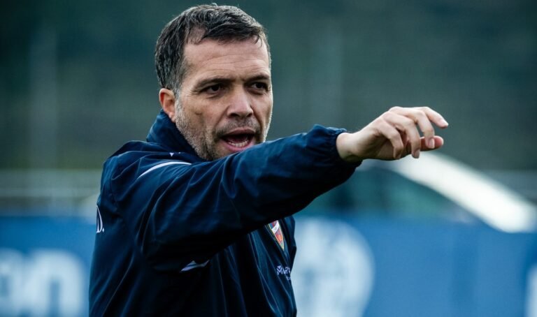 Levante de Luís Castro supera Real Oviedo por 4