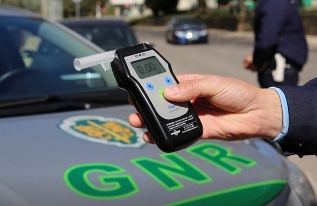 Camionista detido em Campo Maior com taxa de álcool no sangue de 3,22 g/l