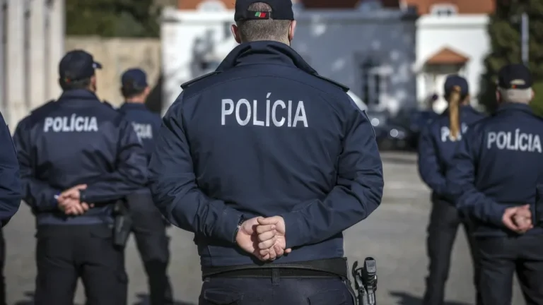 Dois anos e três meses de prisão por agredir agentes da PSP em Pombal