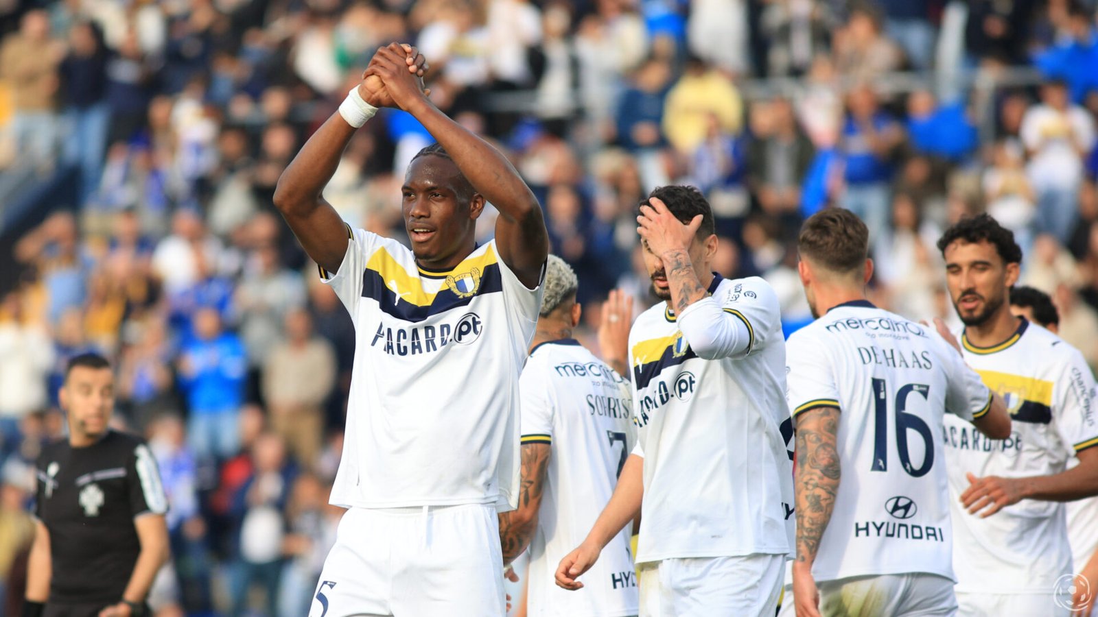 Famalicão e Moreirense empatam para a Primeira Liga