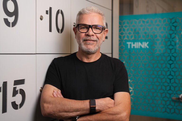 Recolher Dados e Analisar: Duas Funções Distintas