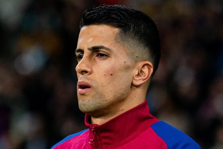 João Cancelo discute suas expectativas: «Continuarei a me empenhar e estou ciente do que desejo para a próxima temporada»