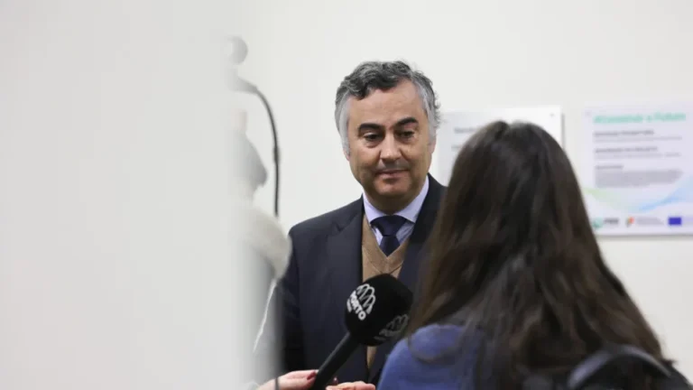 "Ministro da Educação exige explicações da RTP: 'Ataque cobarde e vil'"