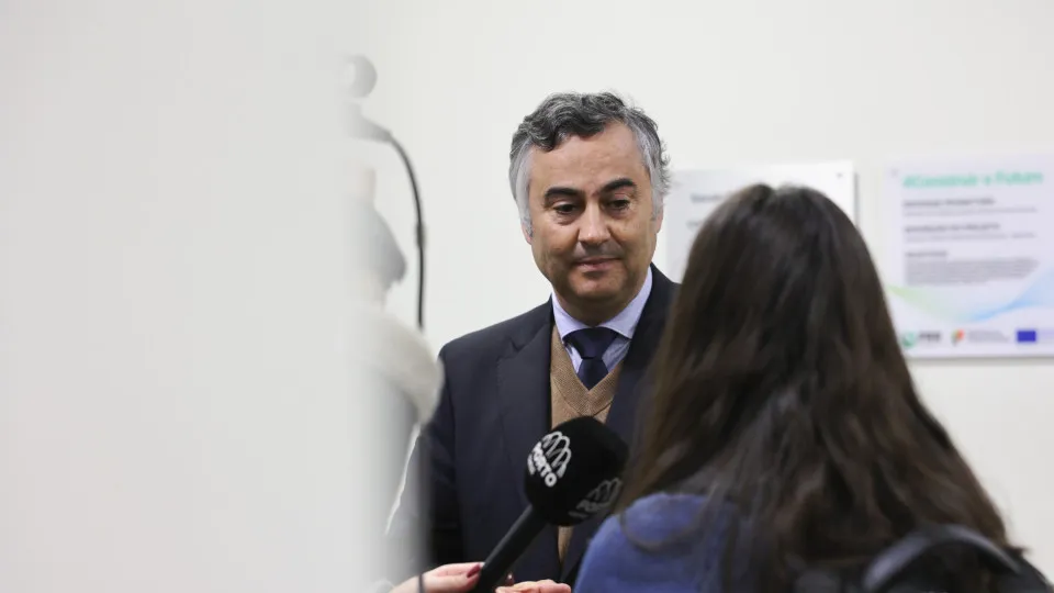 "Ministro da Educação exige explicações da RTP: 'Ataque cobarde e vil'"