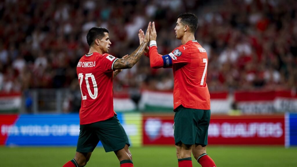 João Cancelo fala sobre Copa do Mundo 2026 após vitória no Barcelona: «Vamos buscar»