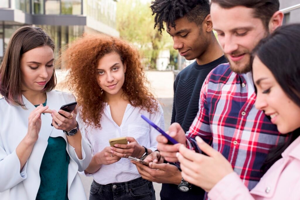 Contar Calorias, Jogar, Ouvir Vinil e Organizar a Mente: Novas Apps para Experimentar no Seu Smartphone