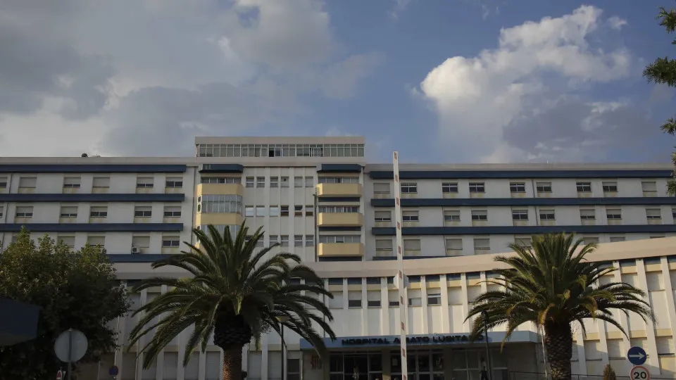 Nova Polêmica na Dermatologia: Pai e Filho em Castelo Branco